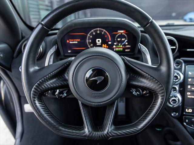 Photo of 2023 Onyx Black McLaren 720S