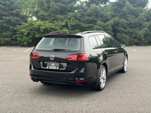 Photo of 2015 Black Volkswagen Golf SportWagen