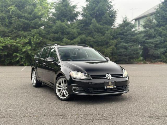 Photo of 2015 Black Volkswagen Golf SportWagen