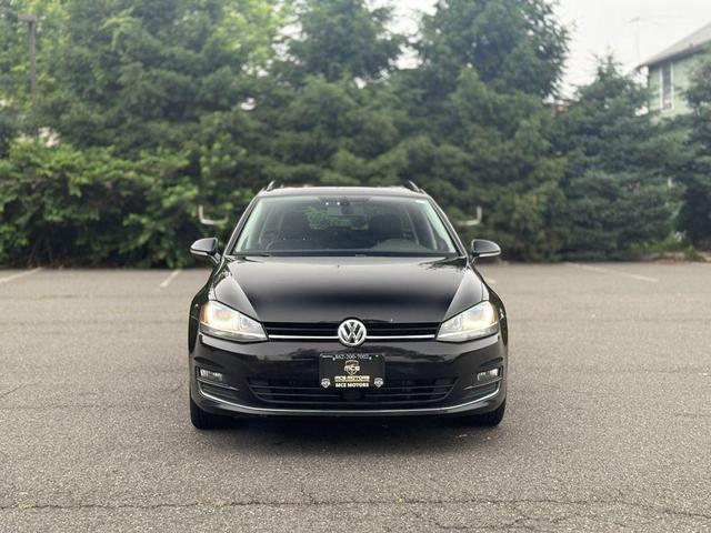 Photo of 2015 Black Volkswagen Golf SportWagen