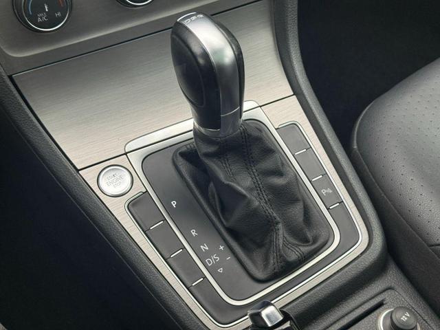 Photo of 2015 Black Volkswagen Golf SportWagen