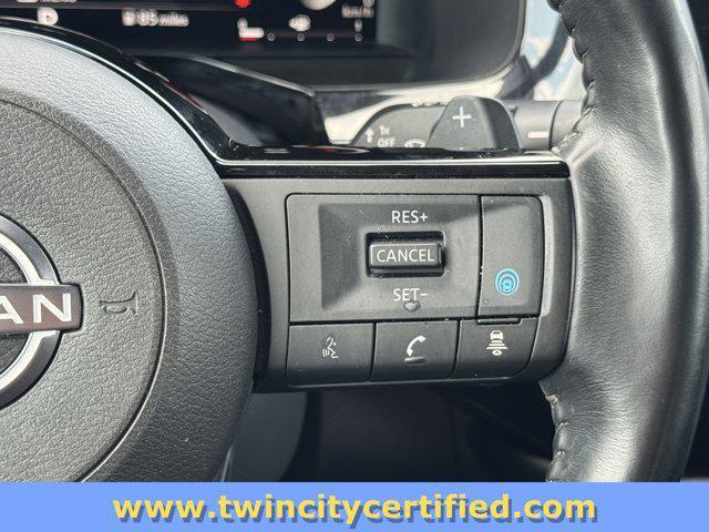 Photo of 2023 Super Black Nissan Pathfinder