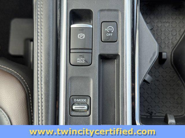 Photo of 2023 Super Black Nissan Pathfinder