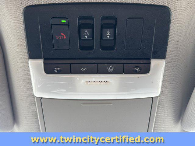 Photo of 2023 Super Black Nissan Pathfinder