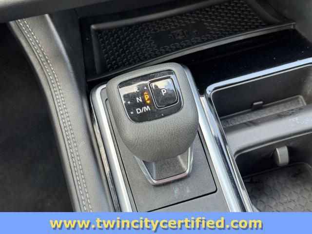 Photo of 2023 Super Black Nissan Pathfinder