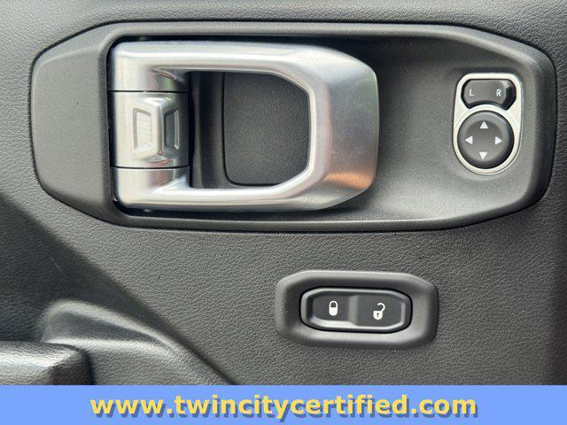Photo of 2018 Billet Silver Metallic Clearcoat Jeep Wrangler Unlimited