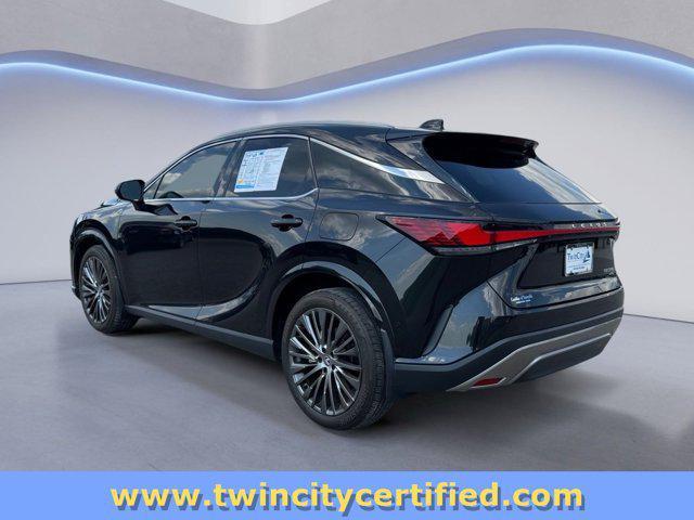 Photo of 2023 Iridium Lexus RX 350