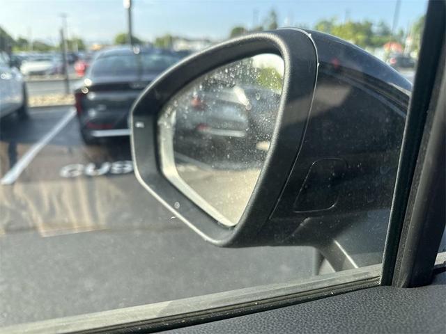Photo of 2025 Deep Black Pearl Effect Volkswagen Tiguan