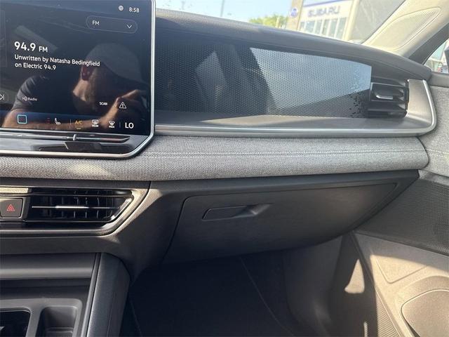 Photo of 2025 Deep Black Pearl Effect Volkswagen Tiguan