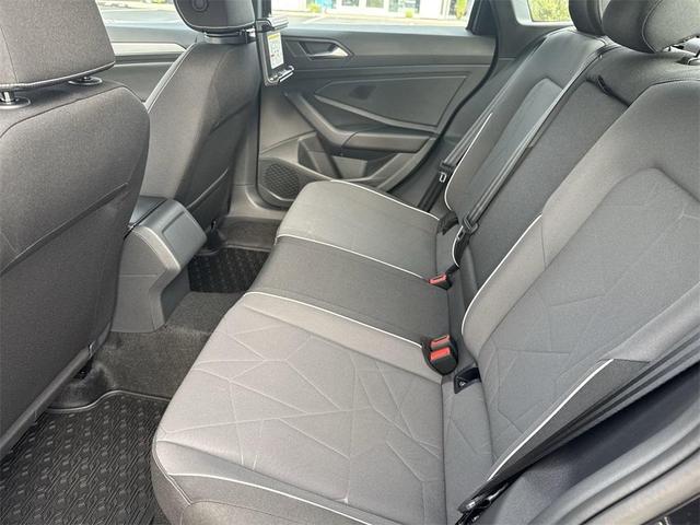 Photo of 2025 Deep Black Pearl Effect Volkswagen Jetta