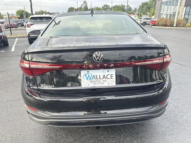 Photo of 2025 Deep Black Pearl Effect Volkswagen Jetta
