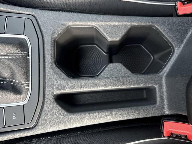 Photo of 2025 Deep Black Pearl Effect Volkswagen Jetta