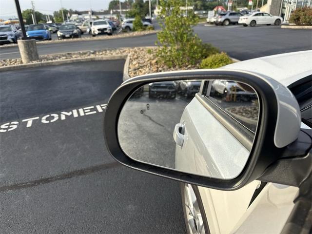 Photo of 2025 Snow White Pearl Kia Soul