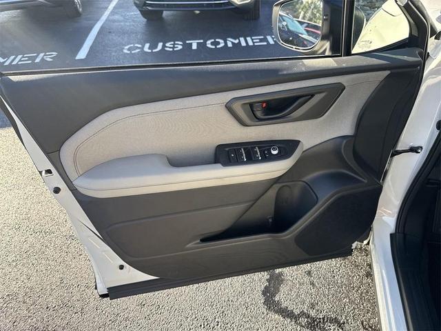 Photo of 2025 Crystal White Pearl Subaru Forester