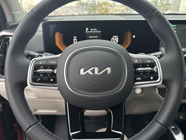 Photo of 2025 Red Kia Sorento