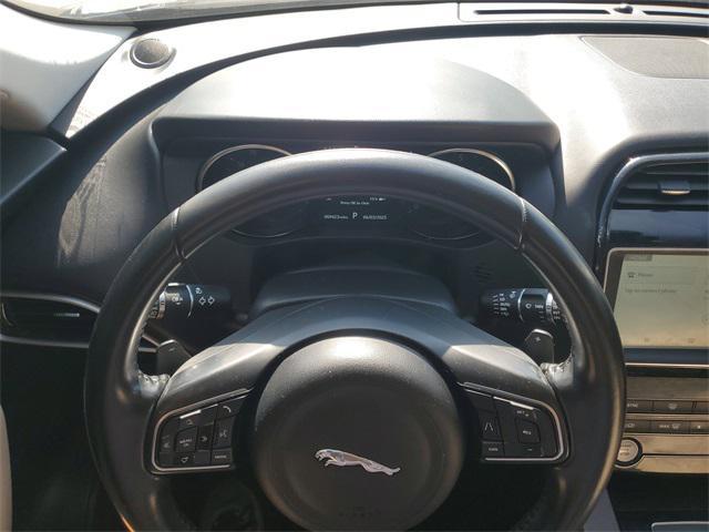 Photo of 2019 Black Jaguar F-PACE