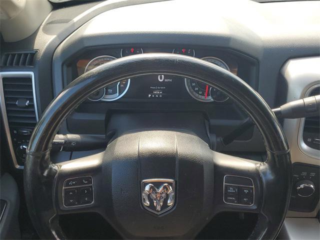 Photo of 2016 Granite Crystal Metallic Clearcoat RAM 3500