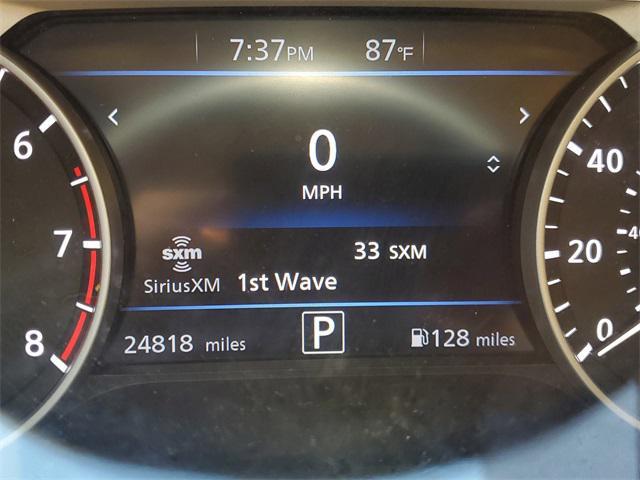 Photo of 2023 Aspen White Tricoat Nissan Sentra