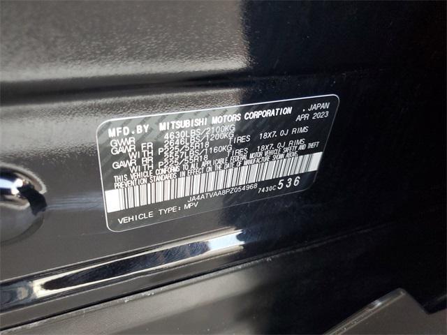 Photo of 2023 Labrador Black Pearl Mitsubishi Eclipse Cross