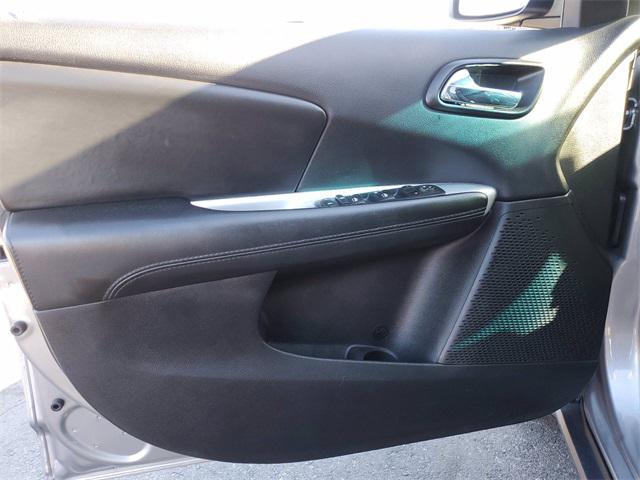 Photo of 2017 Billet Clearcoat Dodge Journey