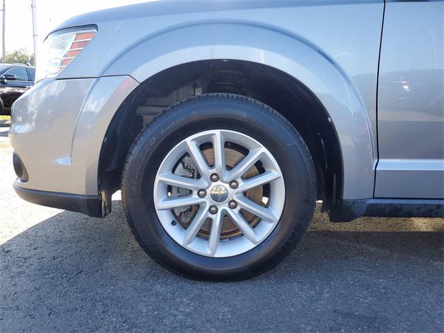Photo of 2017 Billet Clearcoat Dodge Journey