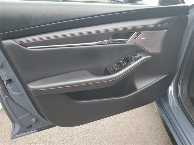 Photo of 2023 Polymetal Gray Metallic Mazda Mazda3