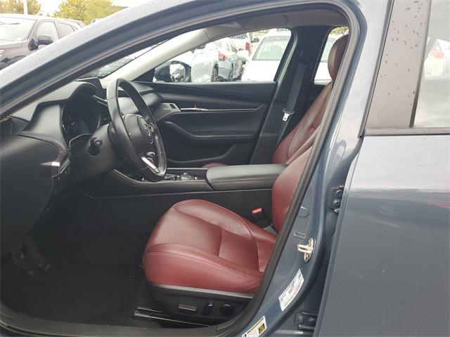 Photo of 2023 Polymetal Gray Metallic Mazda Mazda3
