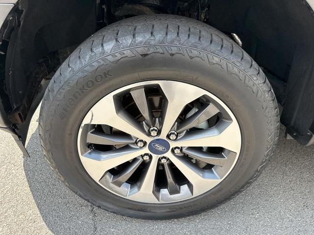 Photo of 2020 Magnetic Metallic Ford F-150