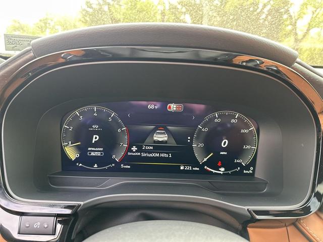 Photo of 2026 Radiant White/Black Obsidian INFINITI QX60