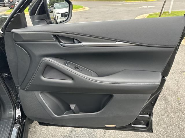 Photo of 2026 Obsidian INFINITI QX60