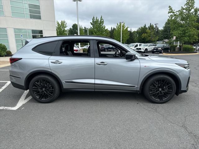 Photo of 2025 Lunar Silver Metallic Acura MDX