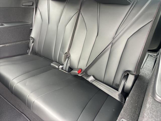 Photo of 2025 Lunar Silver Metallic Acura MDX