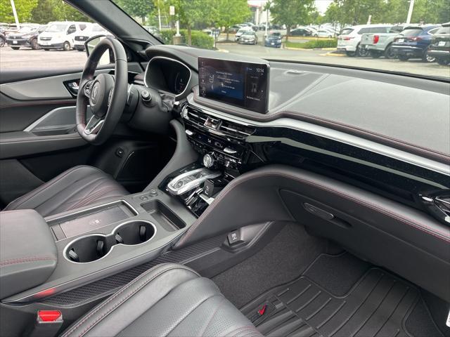 Photo of 2025 Lunar Silver Metallic Acura MDX