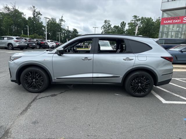 Photo of 2025 Lunar Silver Metallic Acura MDX