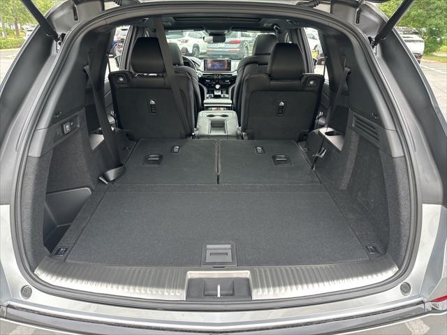 Photo of 2025 Lunar Silver Metallic Acura MDX