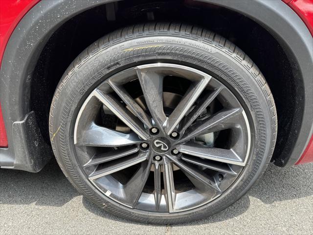 Photo of 2025 Dynamic Sunston INFINITI QX55