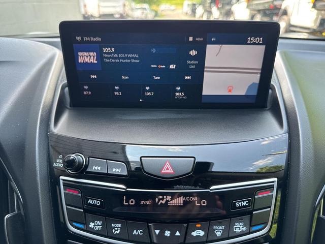 Photo of 2019 White Diamond Pearl Acura RDX