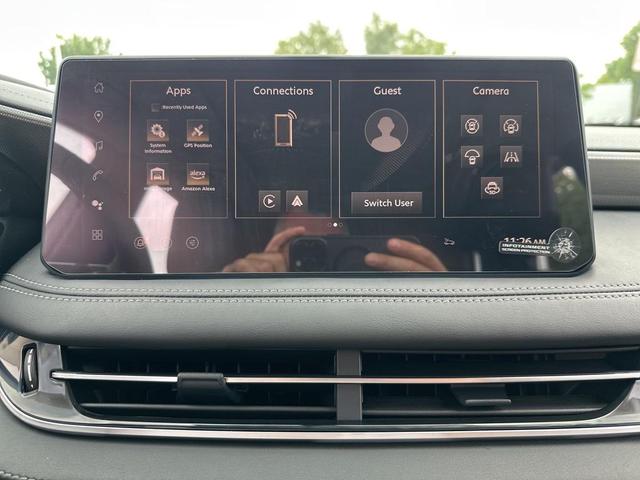 Photo of 2026 Titanium INFINITI QX60