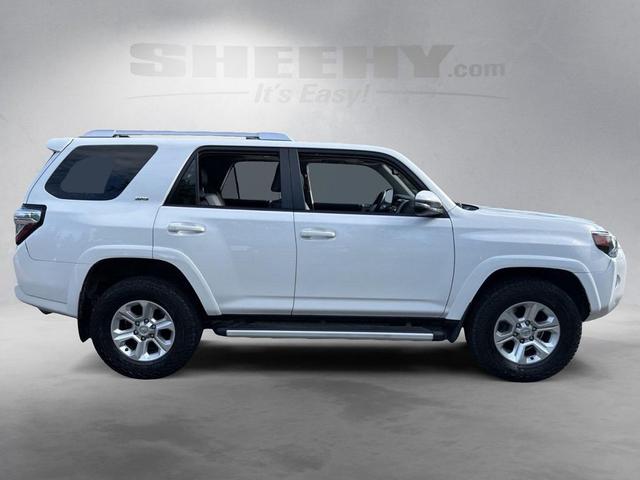 Photo of 2016 Super White Toyota 4Runner