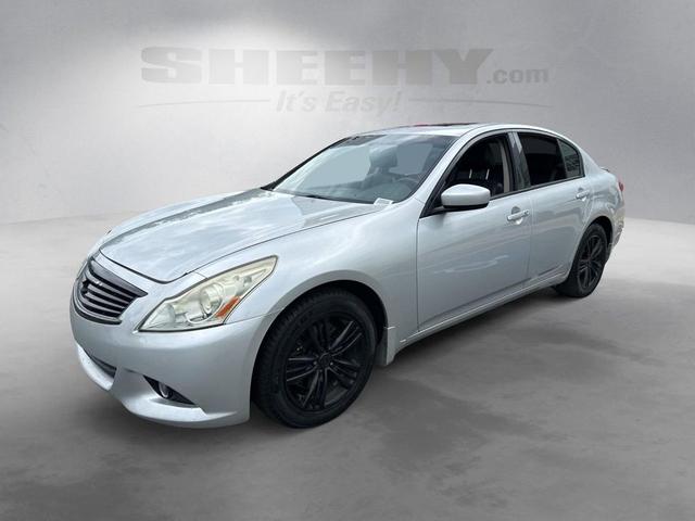 Photo of 2013 Liquid Platinum INFINITI G37x
