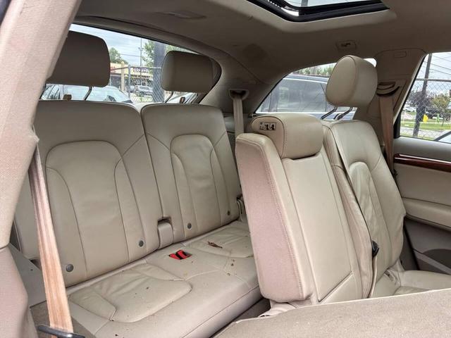 Photo of 2009 Charcoal Audi Q7