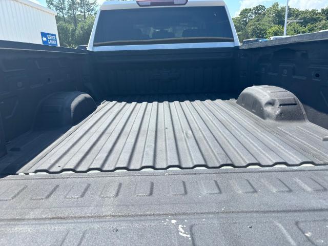 Photo of 2023 Summit White Chevrolet Silverado 2500