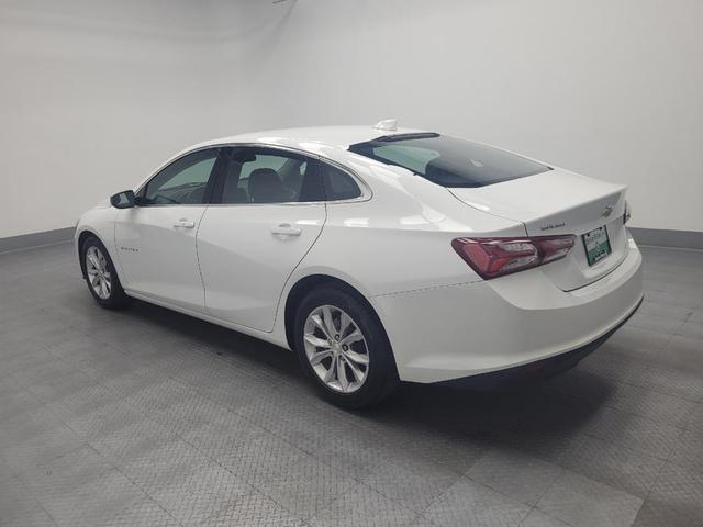 Photo of 2022 Summit White Chevrolet Malibu