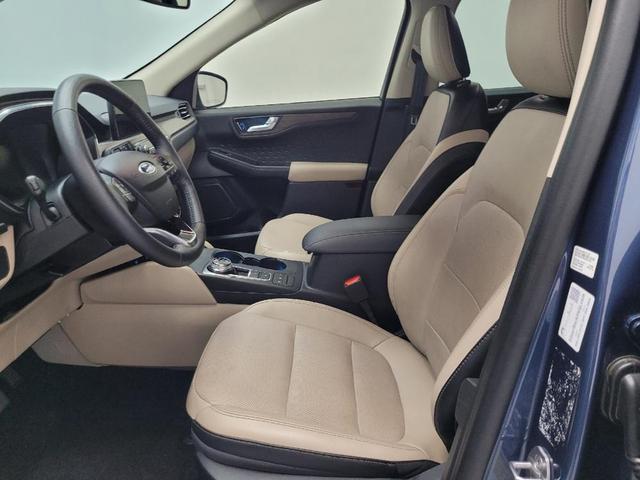 Photo of 2020 Blue Ford Escape