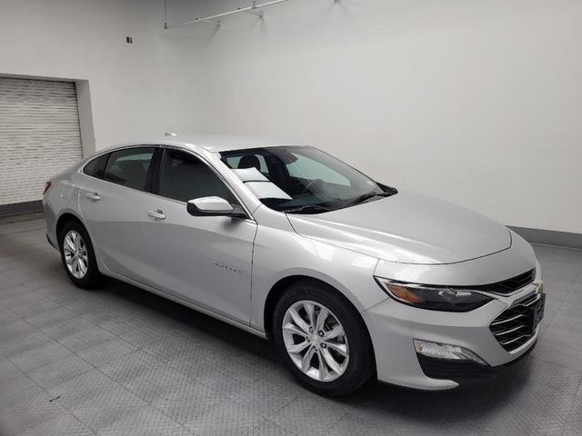 Photo of 2022 Silver Ice Metallic Chevrolet Malibu