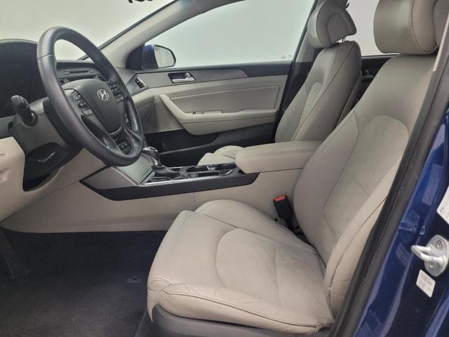 Photo of 2017 Blue Hyundai SONATA