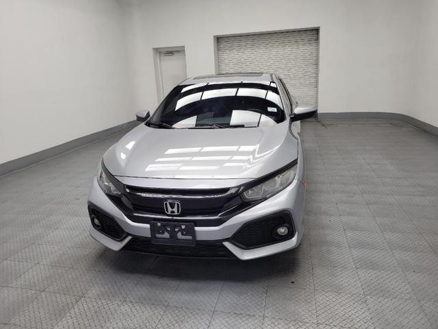 Photo of 2018 Lunar Silver Metallic Honda Civic