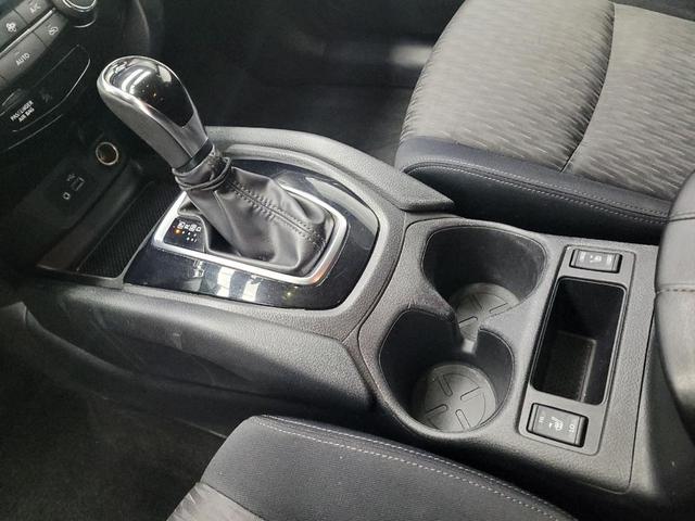 Photo of 2018 Gun Metallic Nissan Rogue