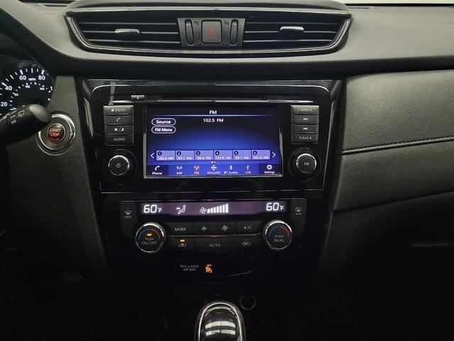 Photo of 2018 Gun Metallic Nissan Rogue