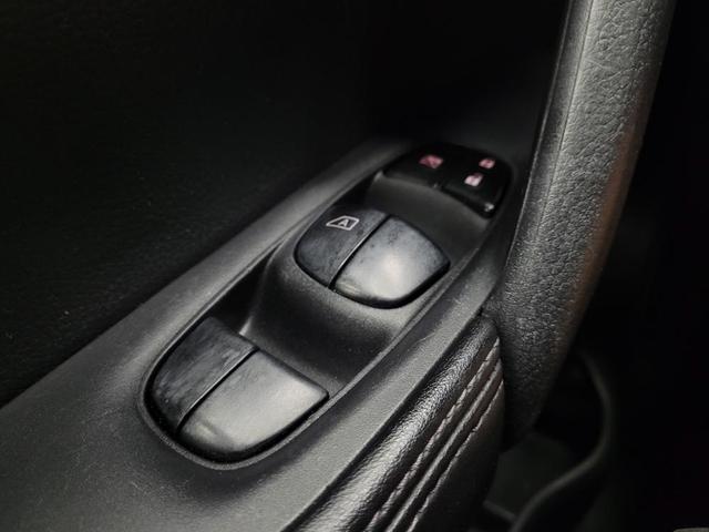 Photo of 2018 Gun Metallic Nissan Rogue